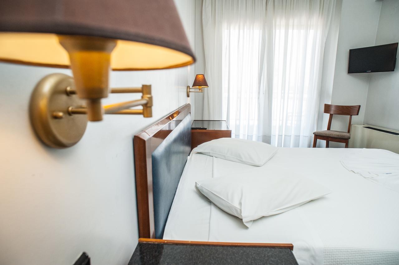 Hotel Aigli Peraía Dış mekan fotoğraf