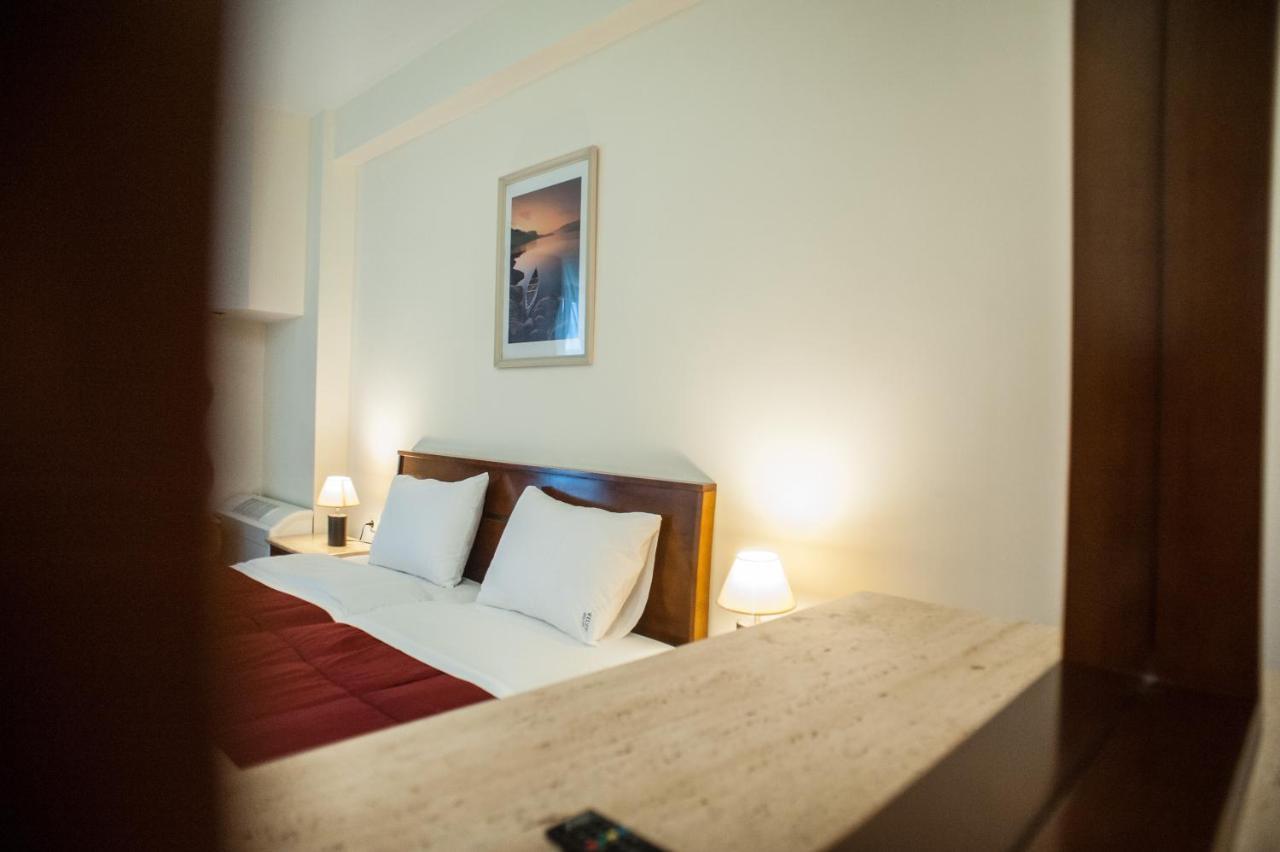 Hotel Aigli Peraía Dış mekan fotoğraf
