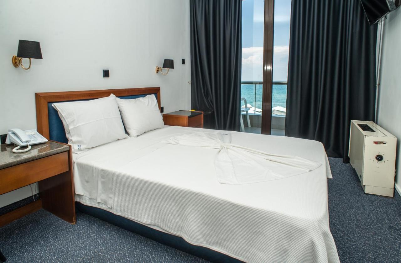 Hotel Aigli Peraía Dış mekan fotoğraf